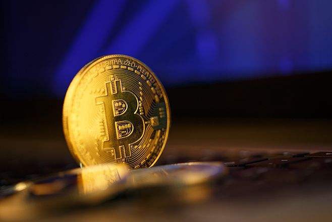 比特币是什么出现的_比特币究竟是什么回事