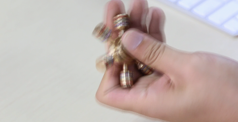 指尖陀螺花式玩法_指尖陀螺视频花式教程